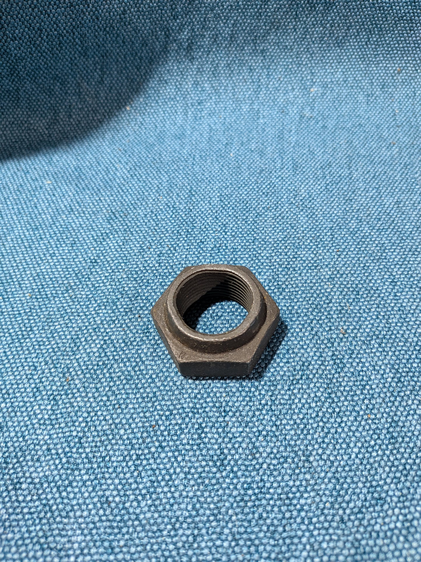 Mutter für Antriebswelle M22 NOS/Neu J9