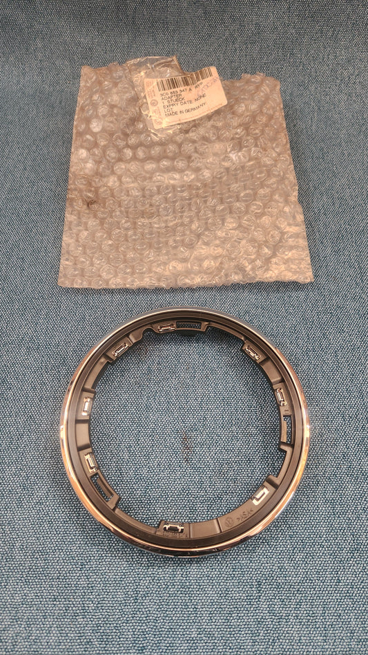 Adapter VW Emblem Passat 3C B6 3C0853347A NOS M5