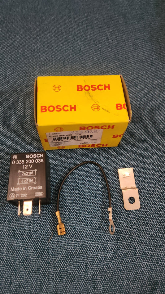Turn Signal Flasher Bosch Beetle/Corrado/Caddy14D/9KV/Derby/T3/T4 Bus/Golf/Jetta/1/2/3/Vento/LT1/Passat B1/B2/B3/B4/Scirocco 1/2/Polo 86c/6N/Audi 50/80/90/B1/B2/B3/B4/100/200/A6/C1/C2/C3/C4/A8 4D2/V8 0335200038 Nos/New M6