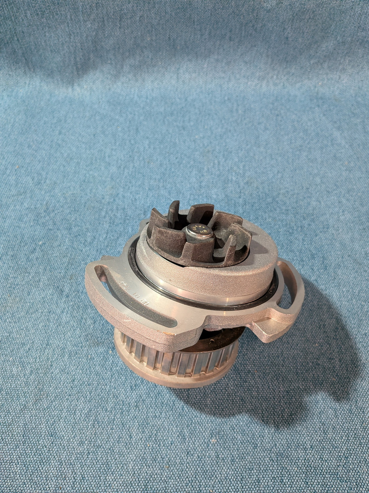 Wasserpumpe Graf Golf/Jetta/Scirocco/1/2/Derby/Passat/B1/B2/Polo/1/86C/Wartburg/Trabant/Audi 50 80/90/B2 052121004 NOS/Neu F7