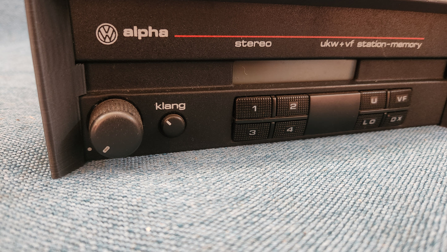 Radiorahmen Alpha/Beta Radio Golf/Jetta1/2 Nachbau 3D Druck Glatte Version Z1