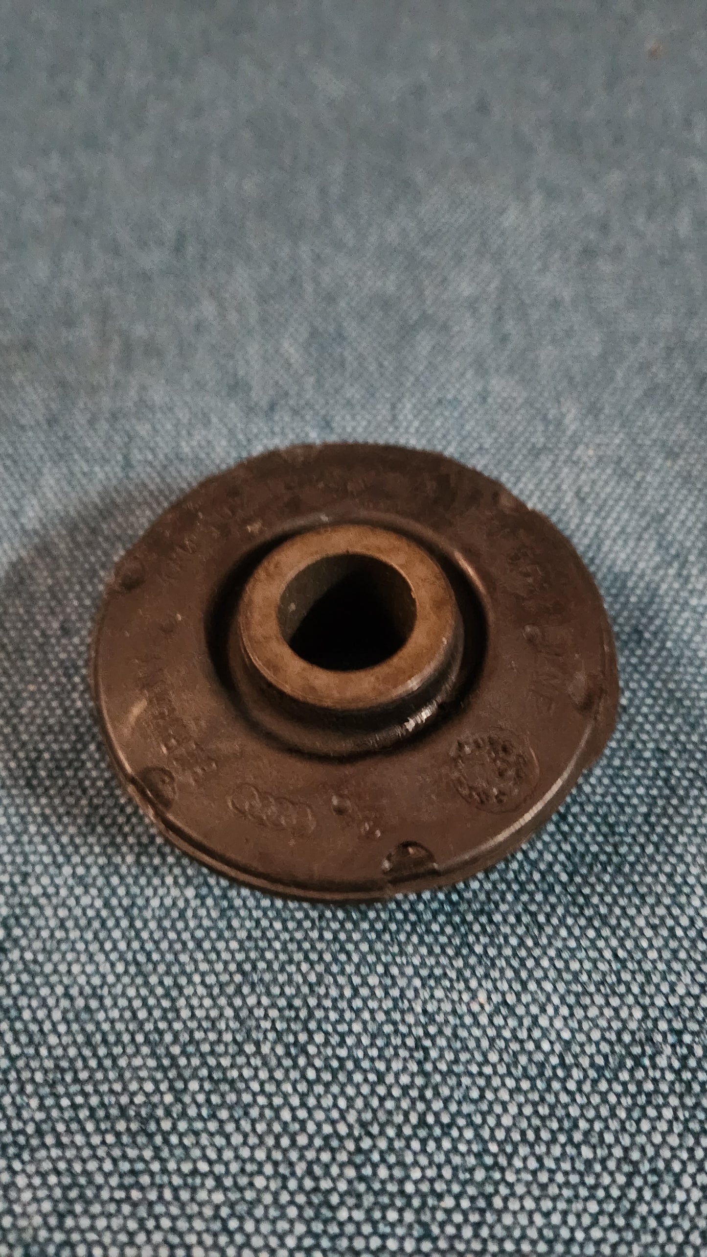 Lagerung Lenker Audi 100/A6/C4 4A0407181A Nos M2