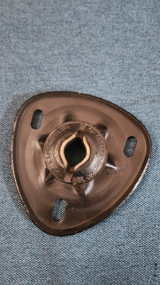 Strut mount front Audi 100 C2 431412377B NOS H9