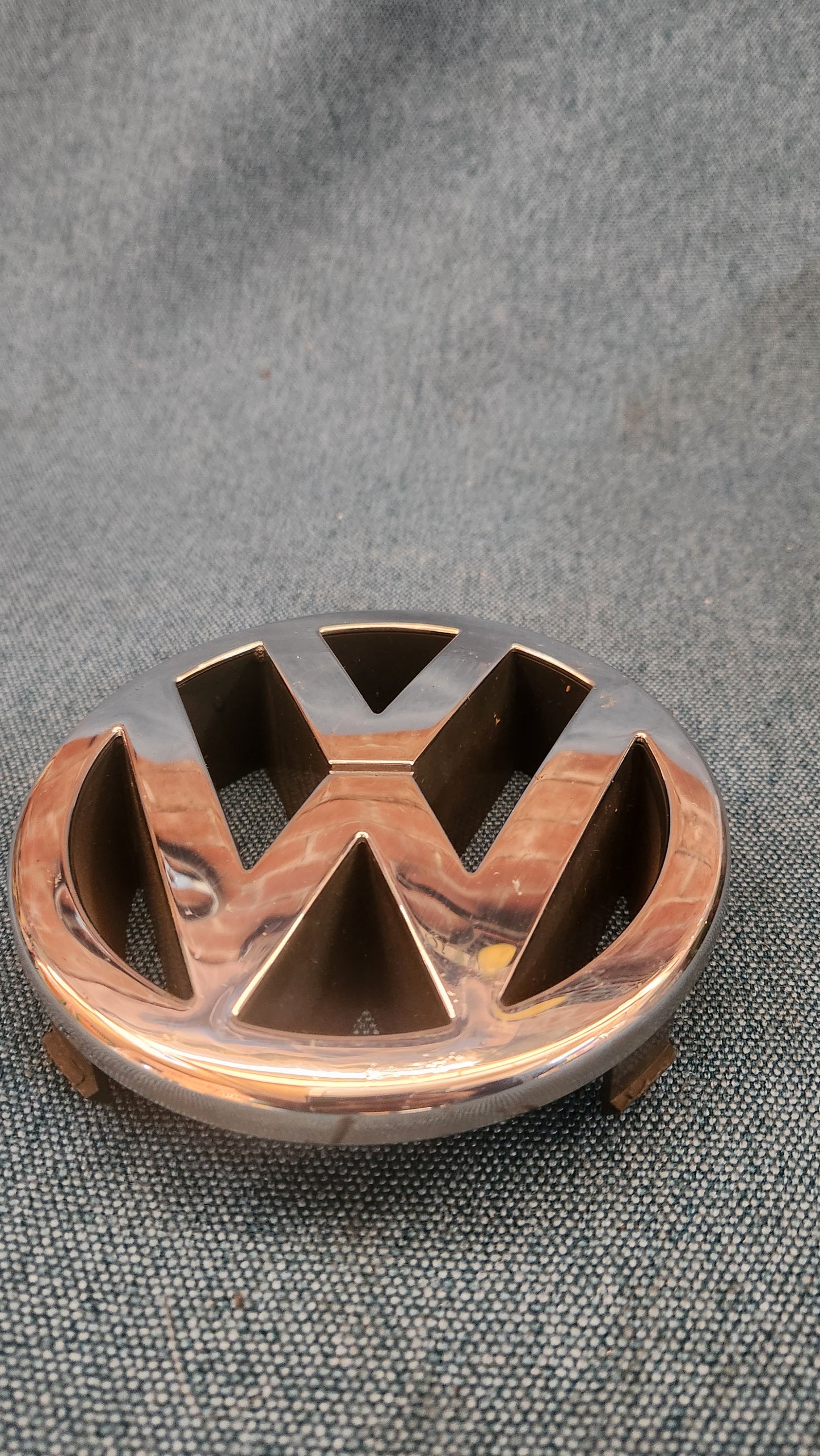 Vw Emblem Golf 4/Bora/Polo 9N 1J5853601 Gebraucht H4