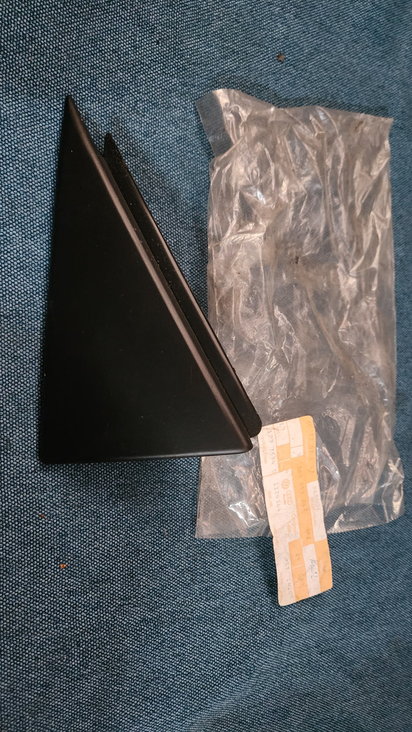 Passat B4 Spiegelabdeckung 3A5853267 Nos G6
