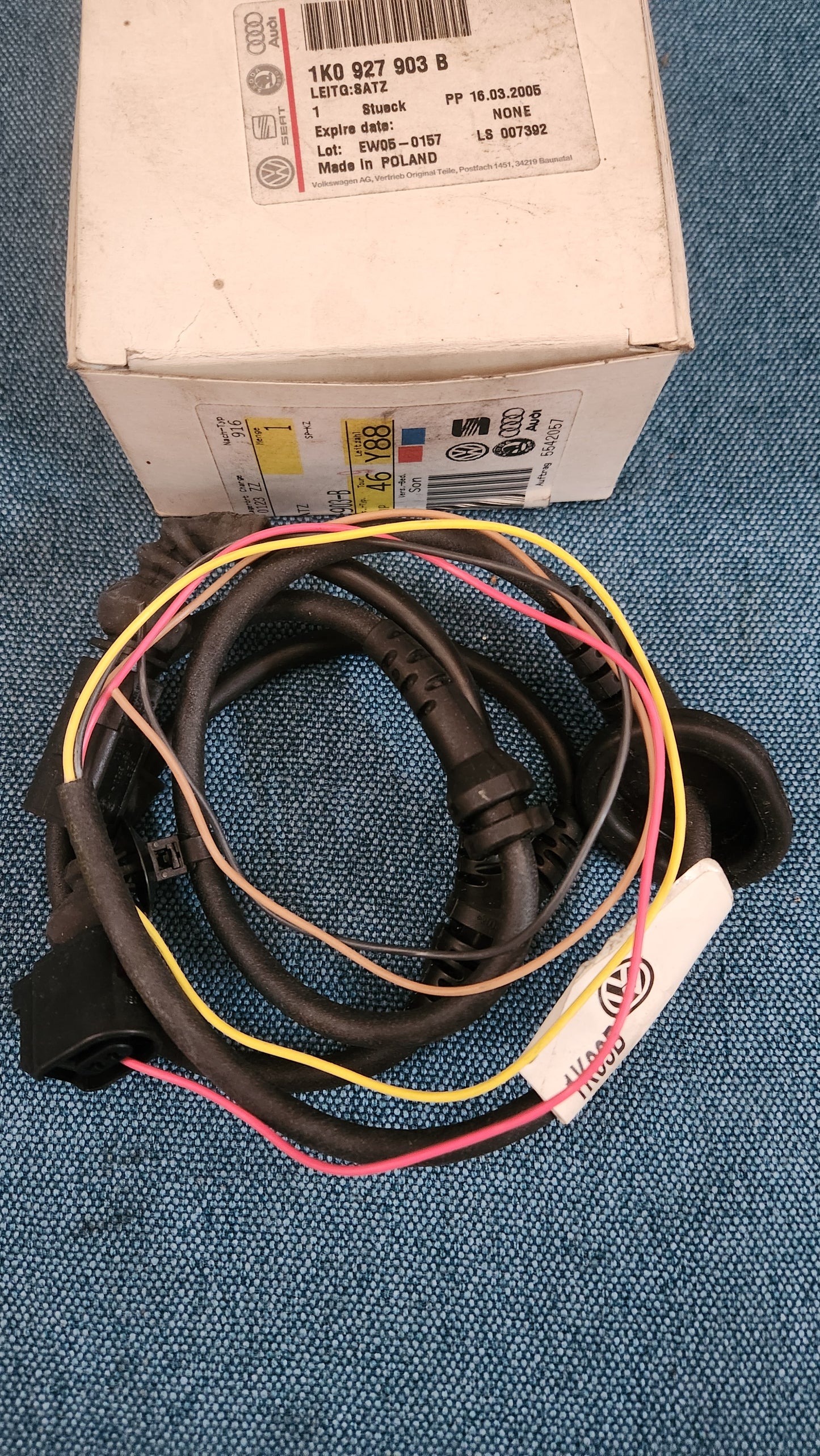 ABS Sensor Skoda Super B/Golf 6 1K0927903B Nos