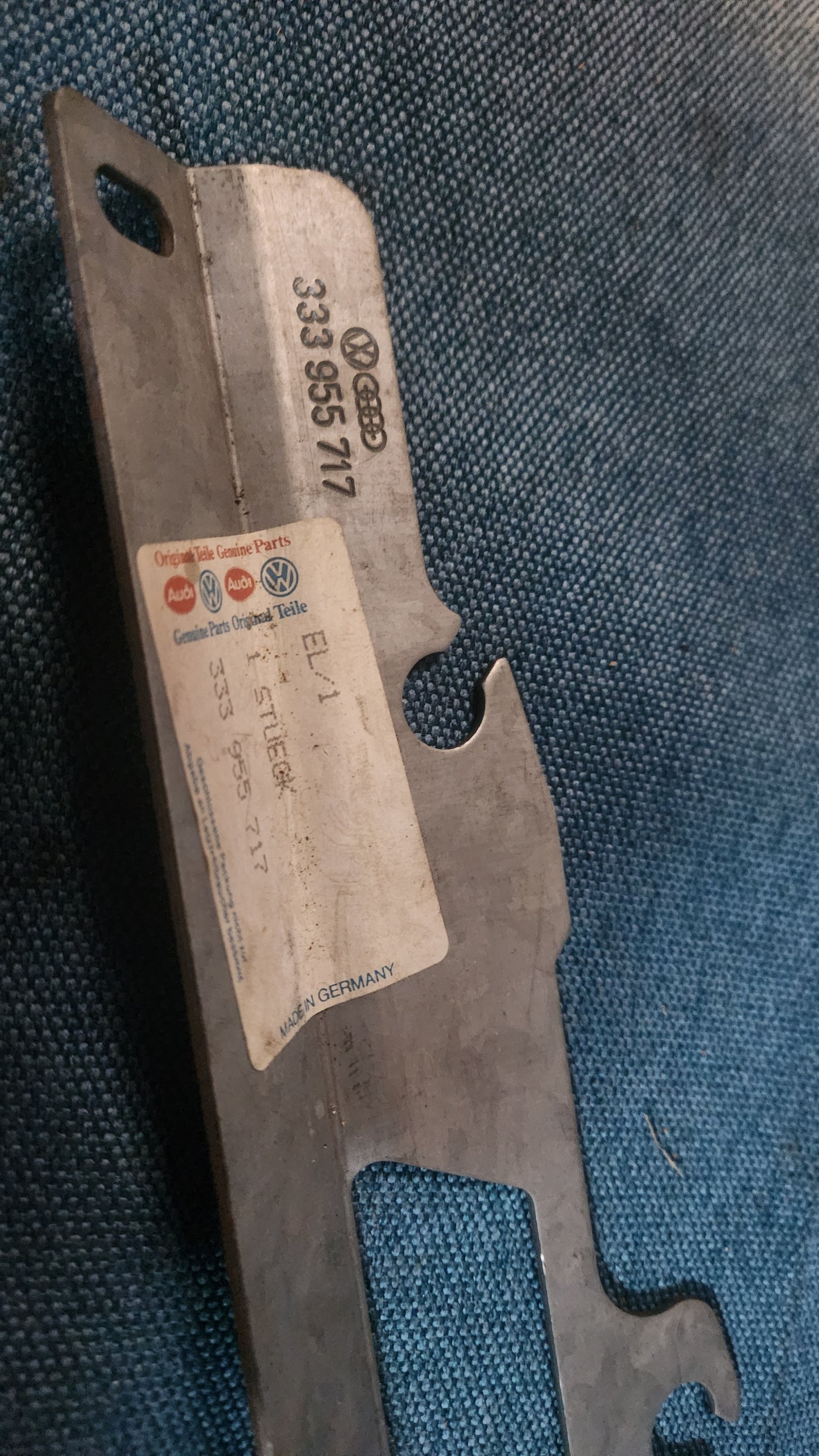 Passat B3 Windscreen Wiper Linkage Plate Holder 333955717 Nos A2